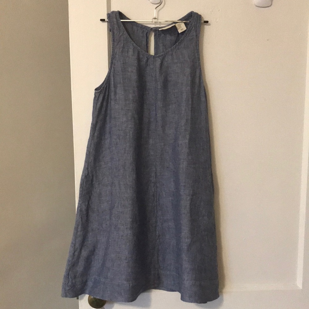 Chambray linen dress by Cynthia Rowley